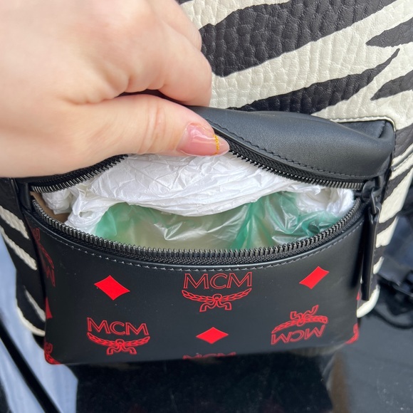 MCM Stark Backpack in Meta Safari Visetos - Picture 10 of 12